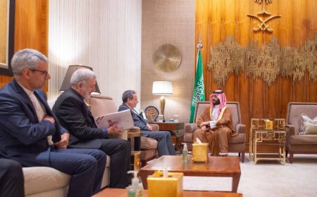 Meeting of the Crown Prince of Saudi Arabia and the Minister of Foreign Affairs of Iran