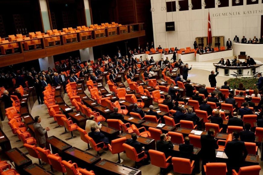 Турецкий парламент соберется на закрытое заседание для обсуждения действий Израиля и возможных угроз.