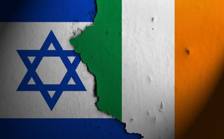 Израиль Ирландиядағы елшілігін «Израильге қарсы саясат жүргізді» деп айыптап жауып тастады.