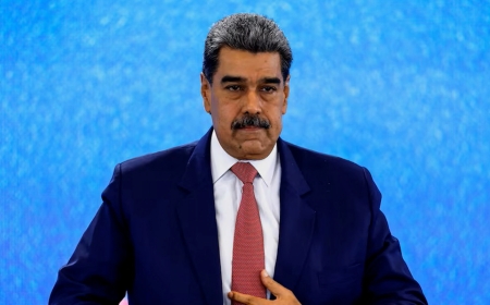 Трамп Мадуро үкіметін террористік ұйым деп жариялады