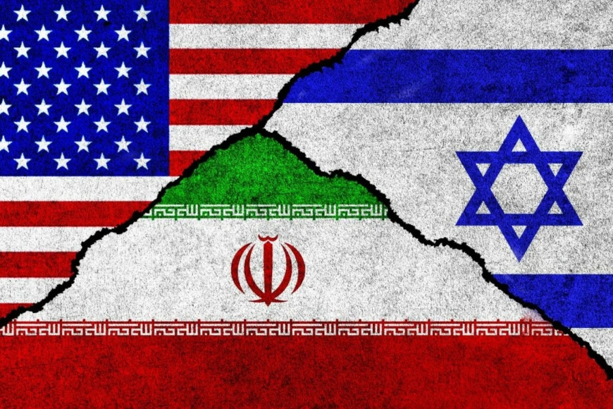 Iran Warns of a Harsh Response to Possible US and Israeli Strikes