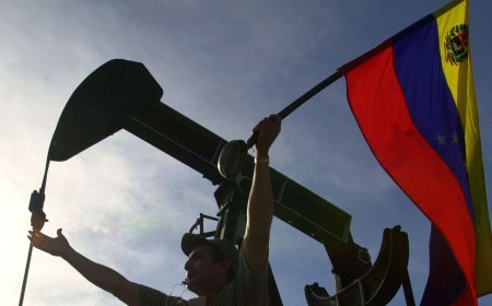 Контроль США над нефтью Венесуэлы несет долгосрочные риски для Казахстана