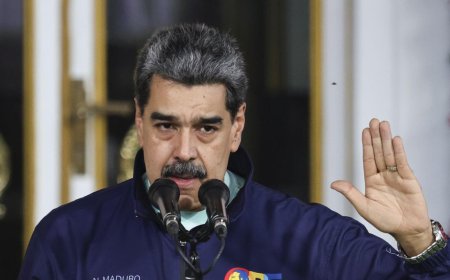 Швейцария заморозила активы Мадуро после силового сценария США