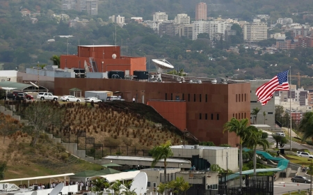 США возвращаются в Каракас после шестилетнего перерыва