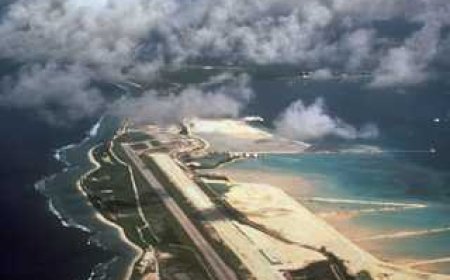 СМИ: Иран запустил ракеты в сторону базы США и Великобритании в Индийском океане