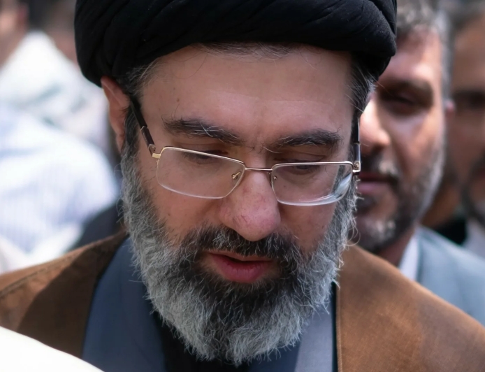 Обращение Моджтабы Хаменеи: курс на мобилизацию