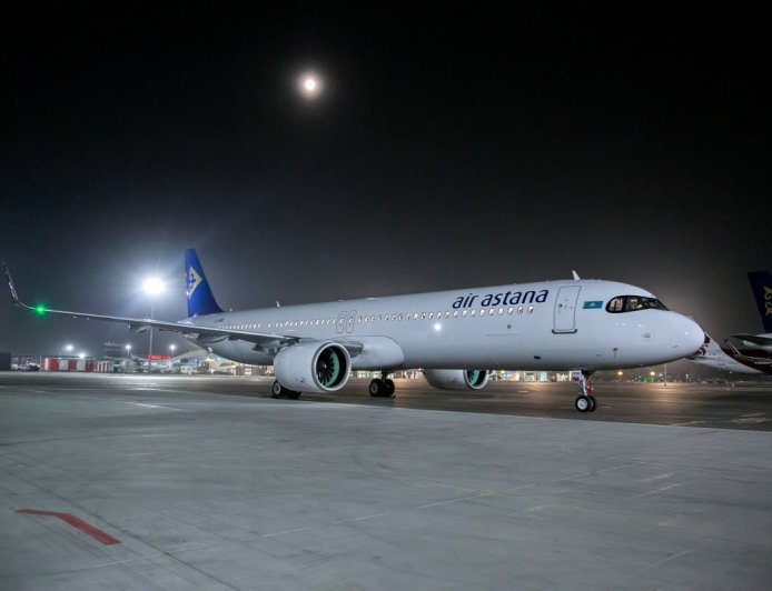 Самолёт Air Astana экстренно сел в Актобе из-за отказа двигателя