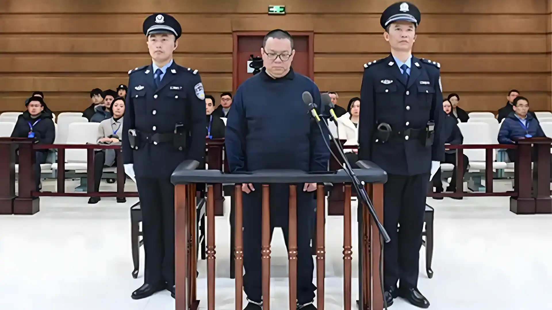 Казнен экс-глава China Huarong, осужденный за крупные взятки