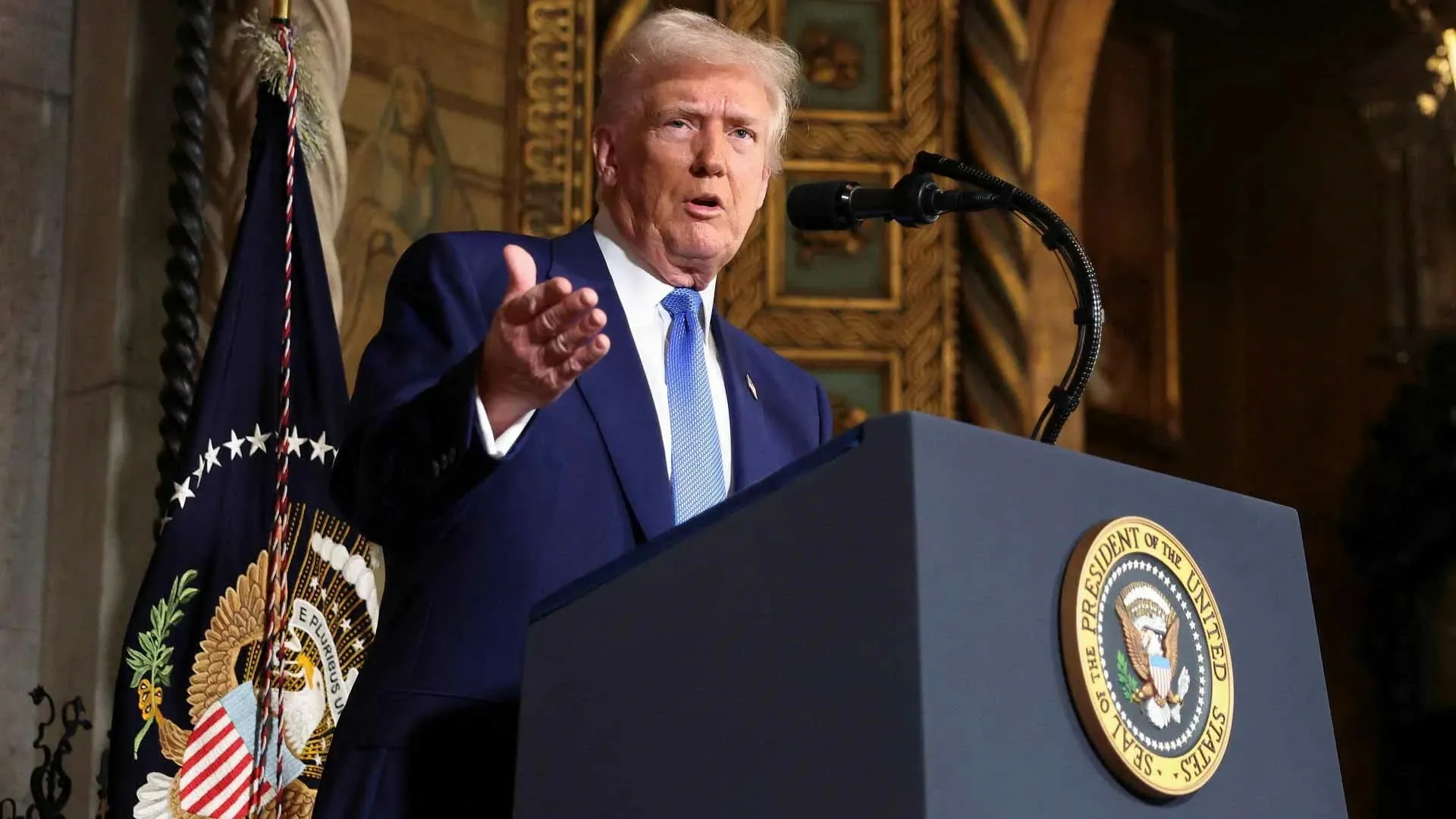 Трамп Украинада сайлау өткізу қажеттігін мәлімдеді