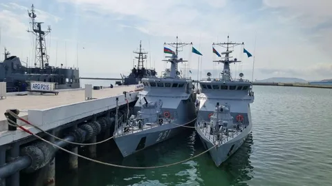Азербайджан и Турция проводят учения морских спецназовцев