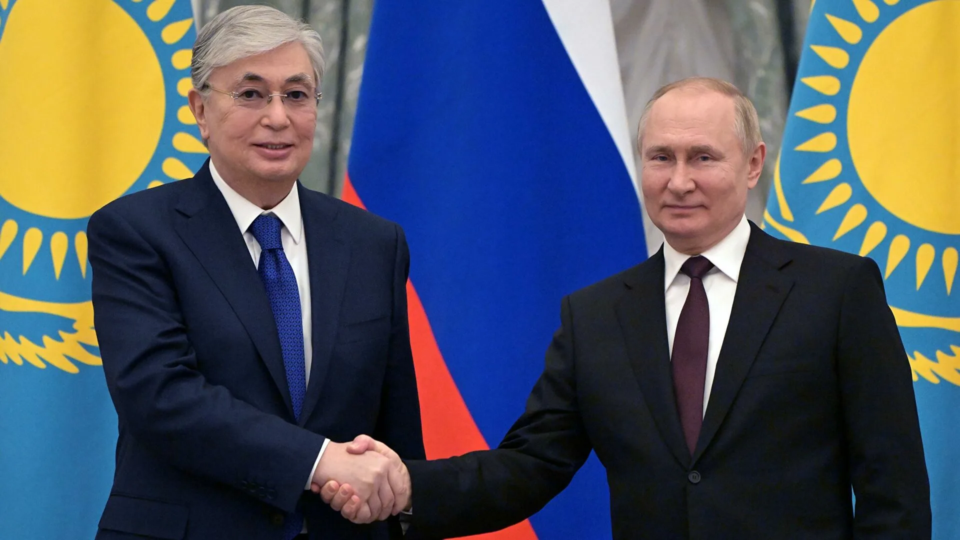 Казахстан увеличит экспорт нефти в обход России