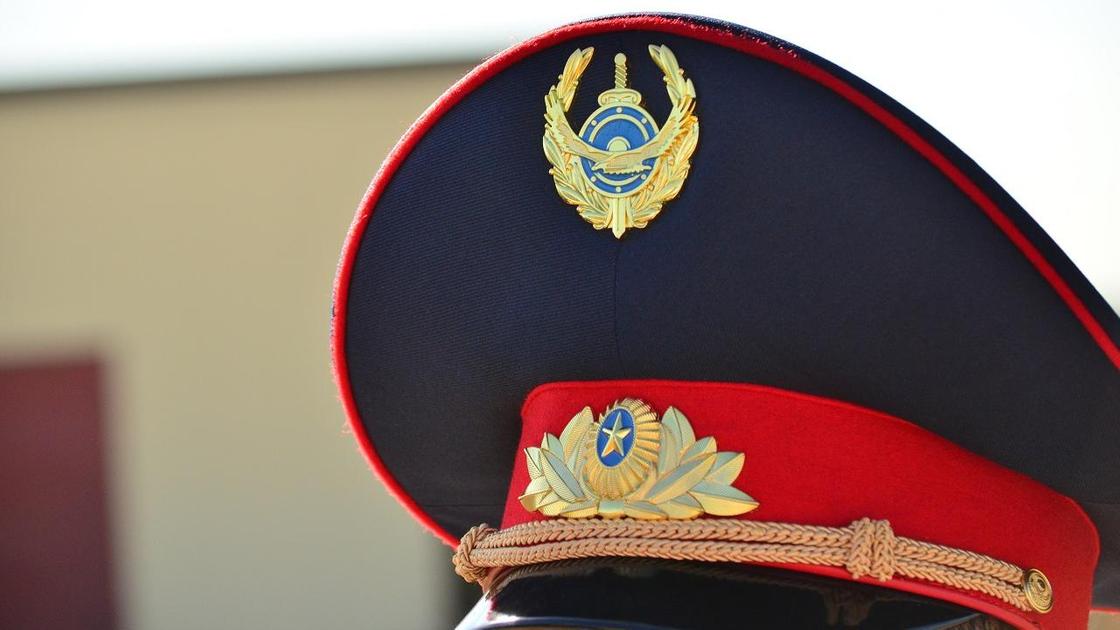 Қазақстанның Ішкі істер министрлігі полиция қызметкерлерін пара бермеуге шақырды