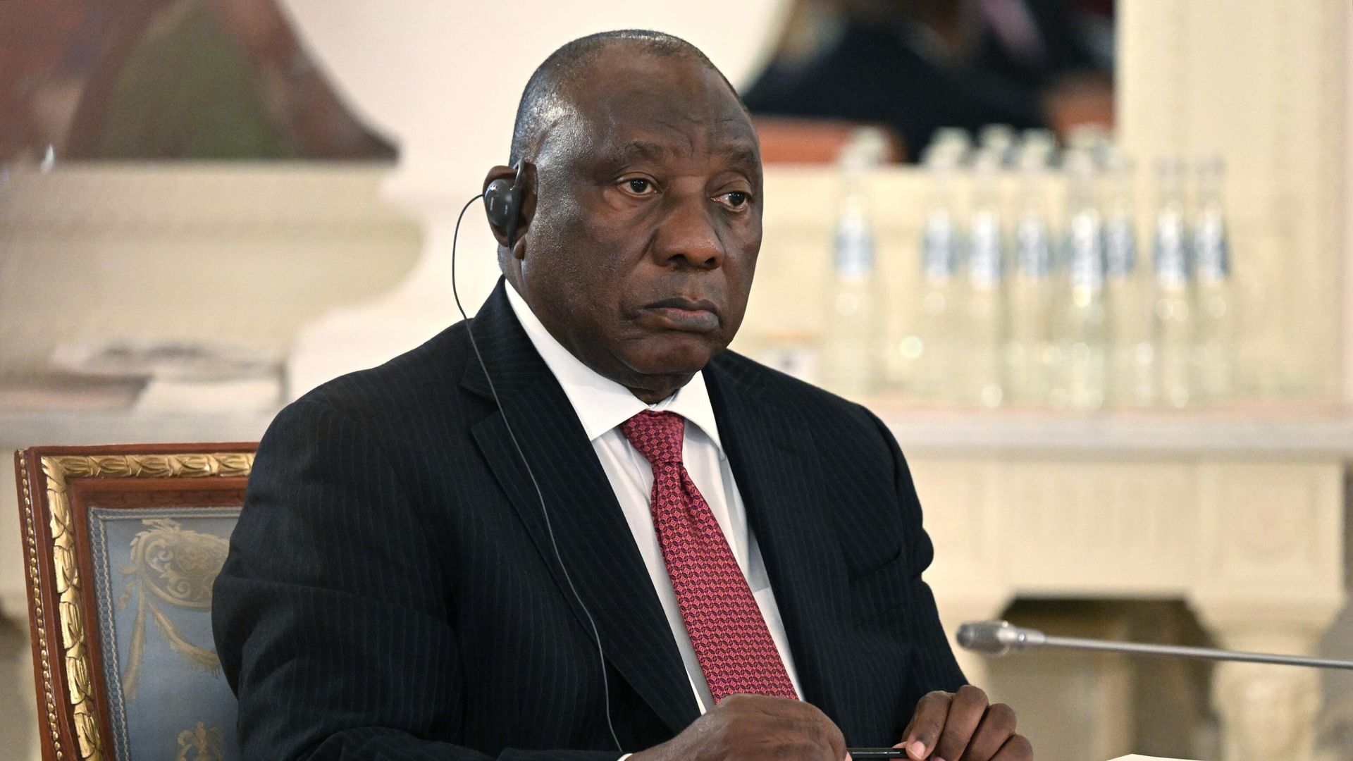 South African President talks with Putin and Zelensky to resolve the conflict