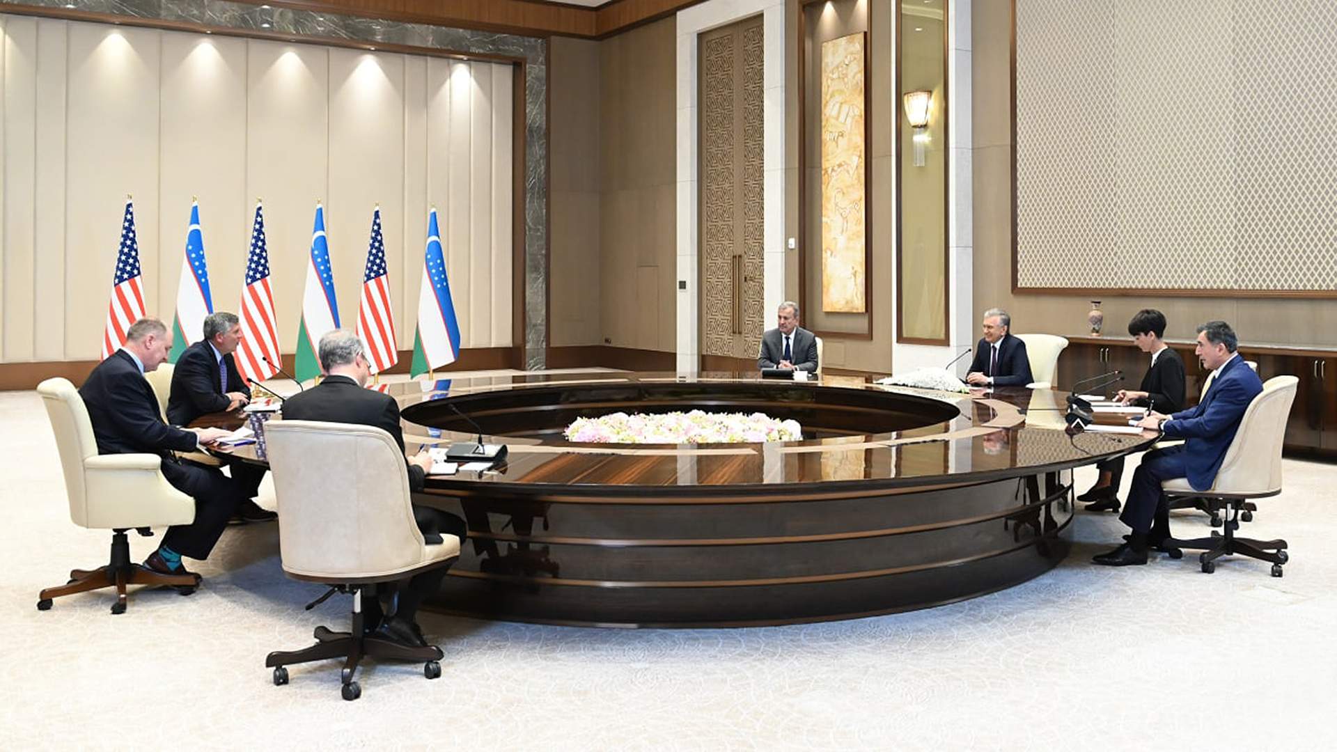 Өзбекстан 2025 жылы АҚШ-пен қарым-қатынасты нығайтуды көздейді