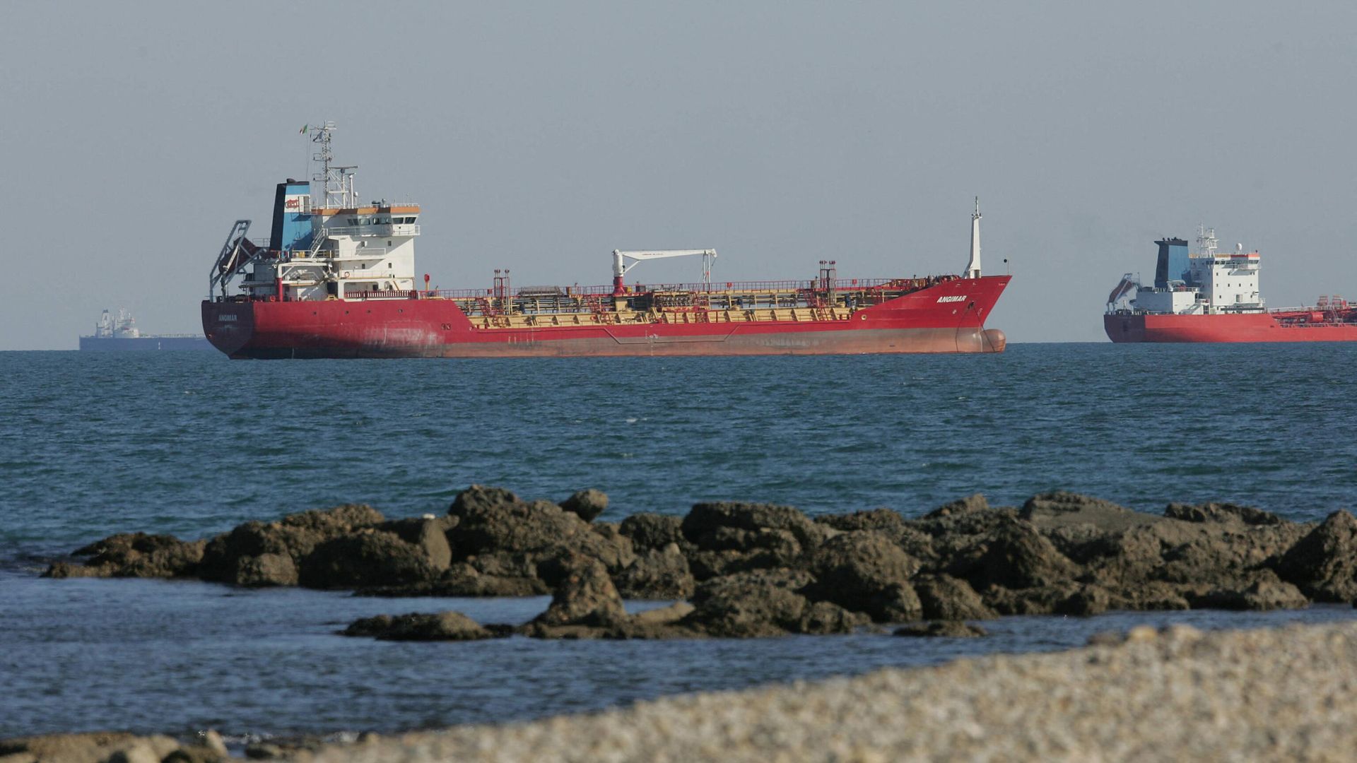 Үндістан АҚШ санкциясына ұшыраған ресейлік мұнай танкерлерінен бас тартты