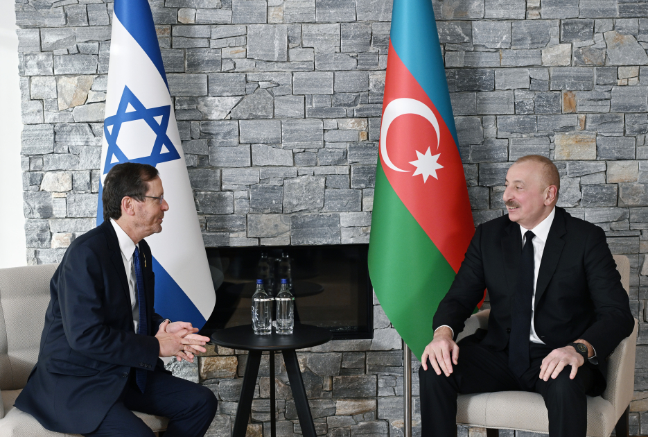 Presidents of Azerbaijan and Israel Meet in Davos