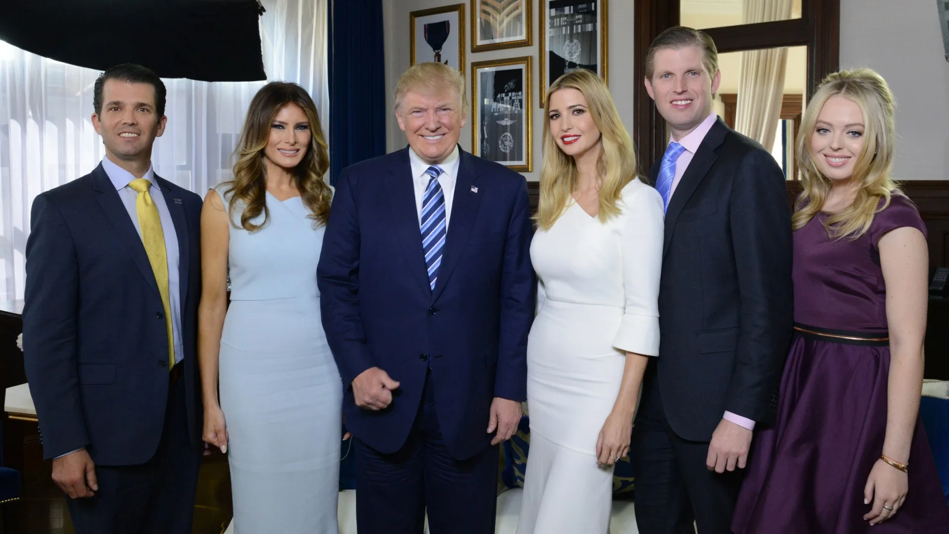 Криптопроект семьи Трампа вывел $300 млн: куда ушли деньги и зачем?