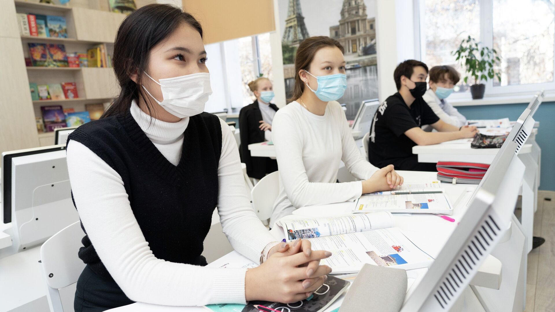 Subjects to Be Merged and AI Introduced in Kazakhstani Schools