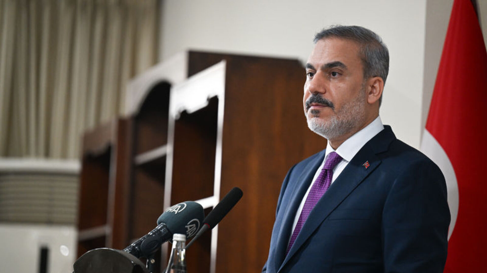 Turkish Foreign Minister: Netanyahu May Resume War in Gaza After Prisoner Exchange