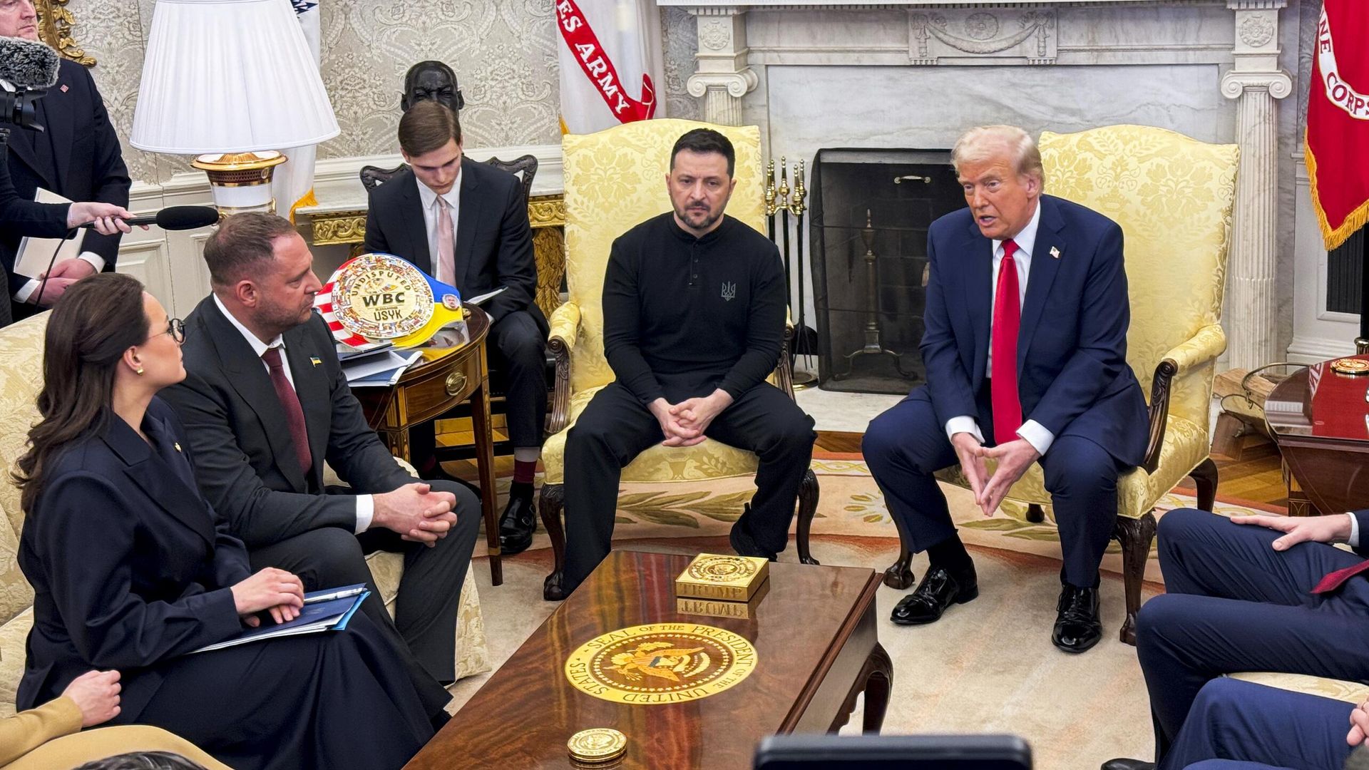 Трамп и Зеленский: дипломатический скандал в Белом доме