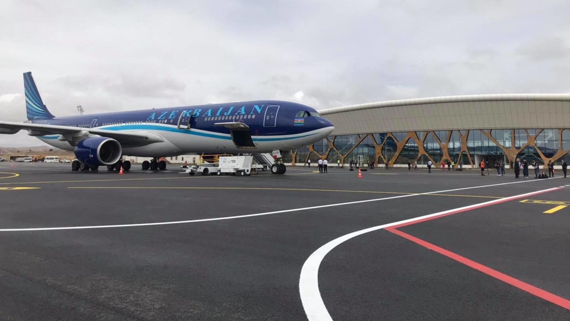 "AlfaStrakhovanie" Pays Insurance Compensation to AZAL for Crashed Aircraft