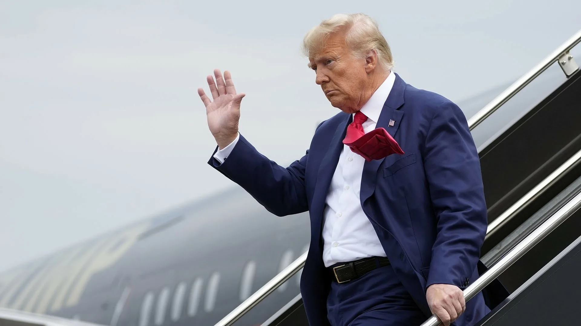 Трамп зарабатывает $5 млн за встречи с элитой в Мар-а-Лаго