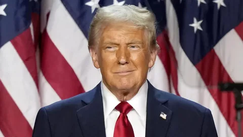Трамп твердо заявил: Гренландия станет американской!