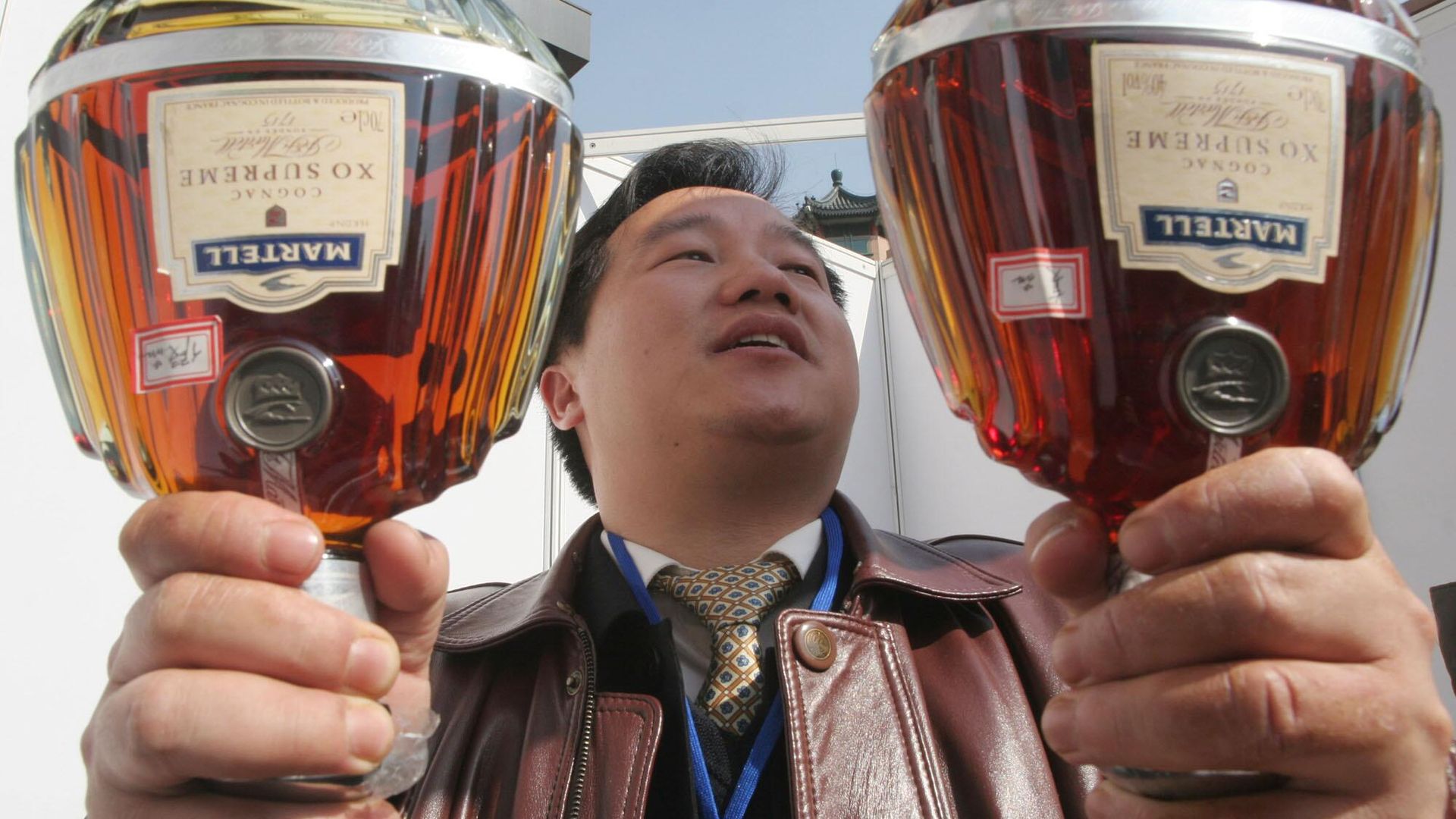 China Performs First Implantation of Anti-Alcoholism Capsules