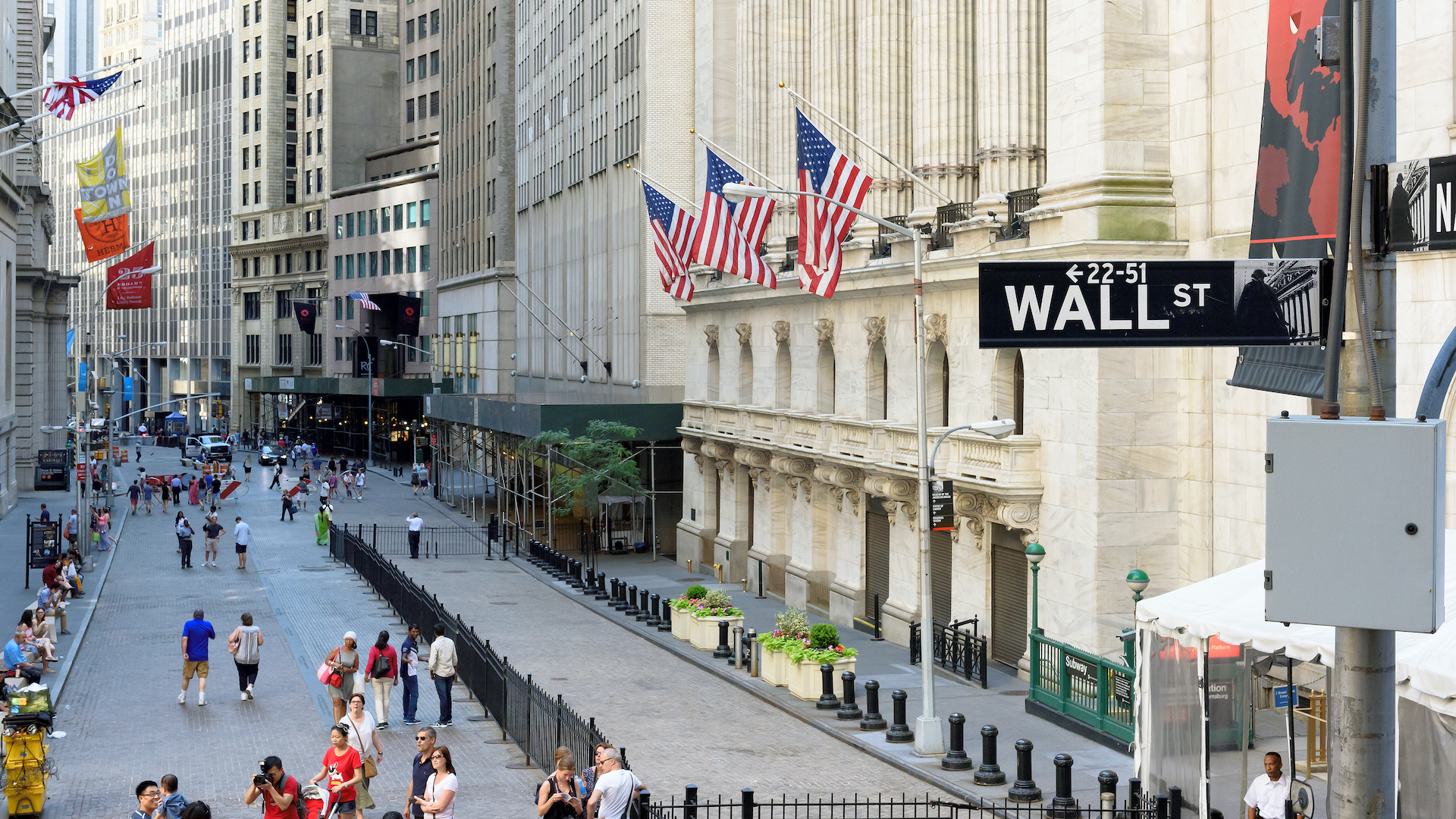 Two Wall Street Bankers Die from Overwork