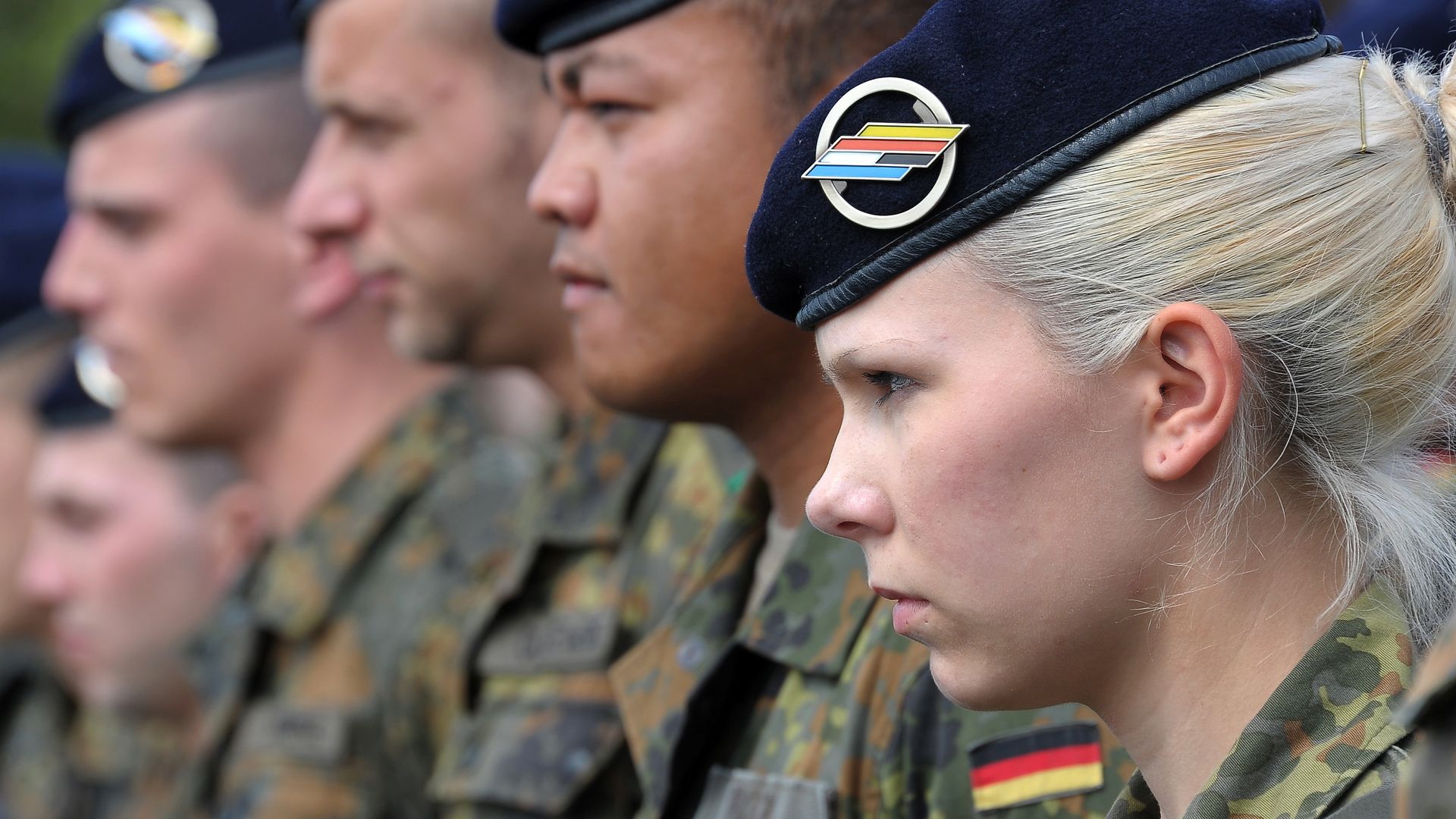 Германия обсуждает возврат обязательной военной службы