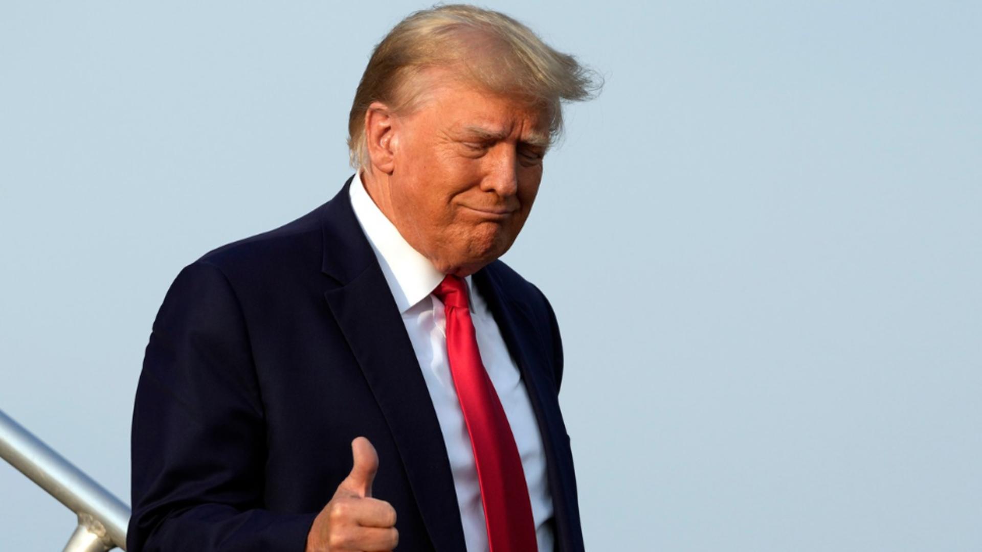 Трамп мұнай бағасын төмен ұстап, өндіруді арттыруды талап етті