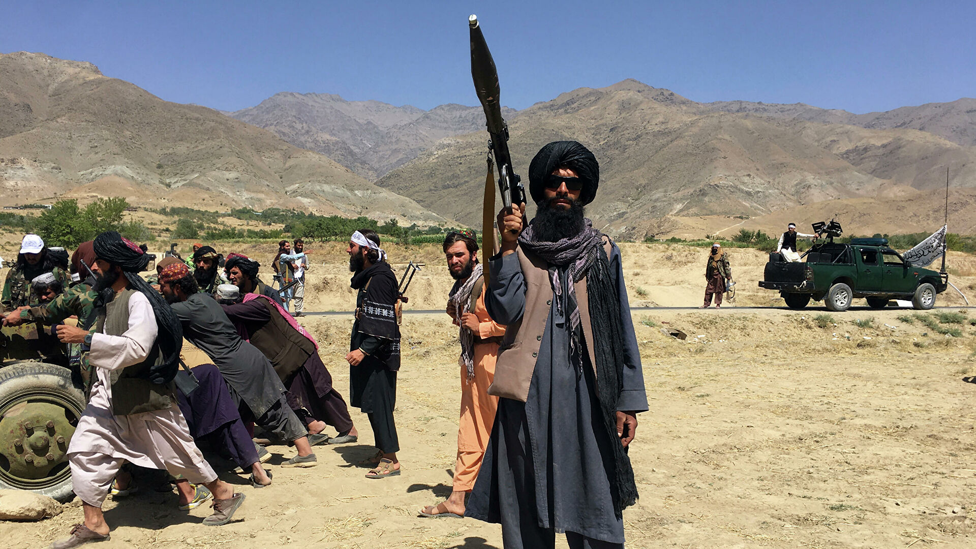 Талибы выпустили видео с призывом к туристам не бояться поездок в Афганистан