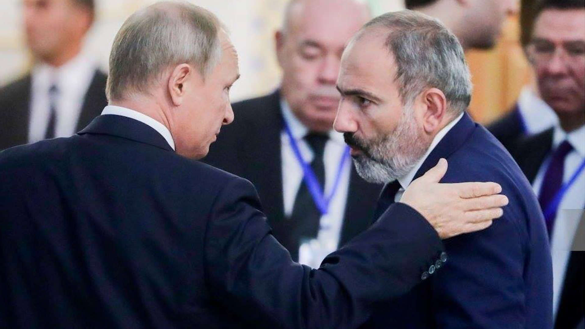 Путин и Пашинян обсудили мир между Арменией и Азербайджаном