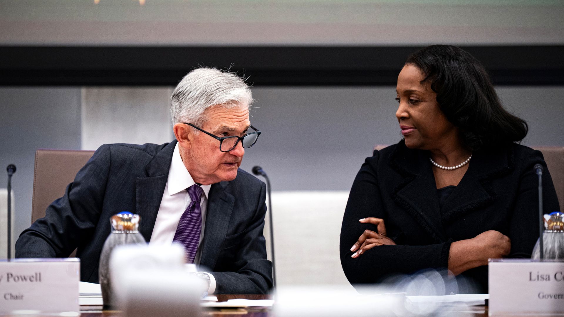 Trump’s Conflict with the Federal Reserve: What Lies Behind the Scenes