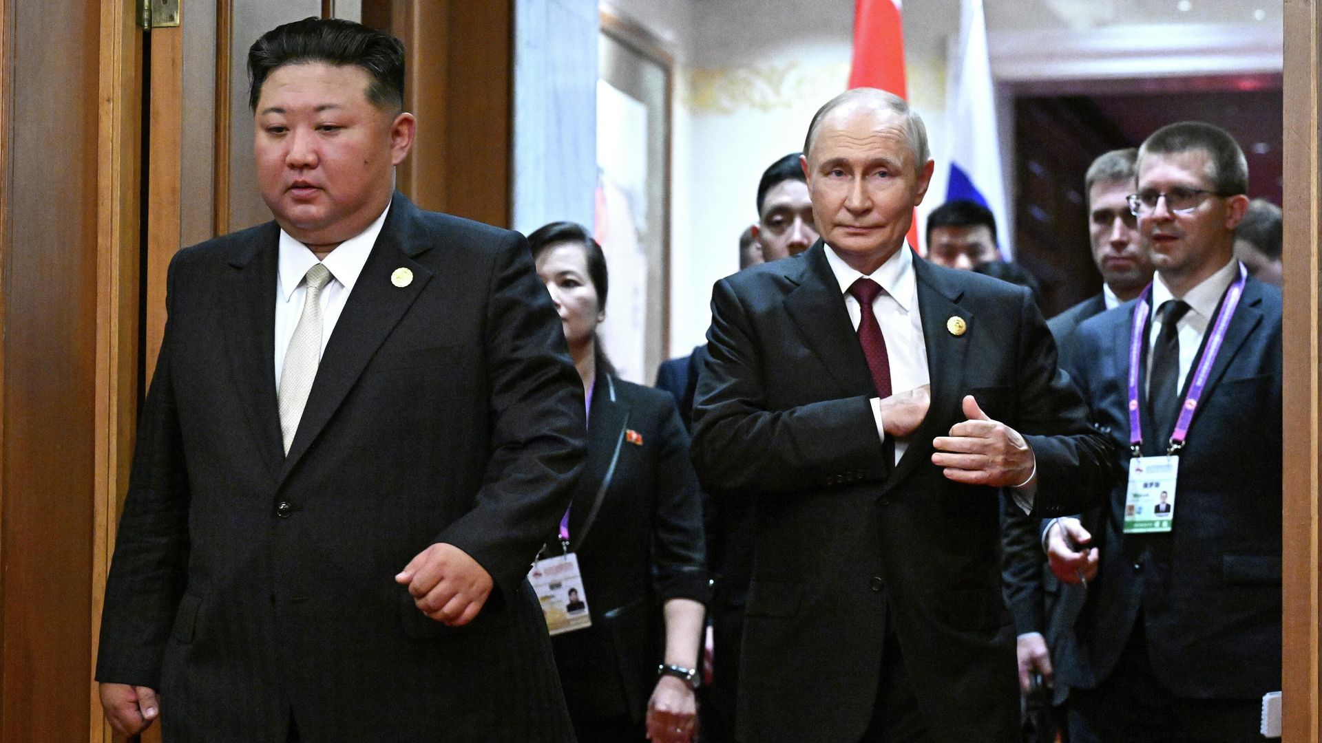 Путин провёл переговоры с Ким Чен Ыном в Пекине