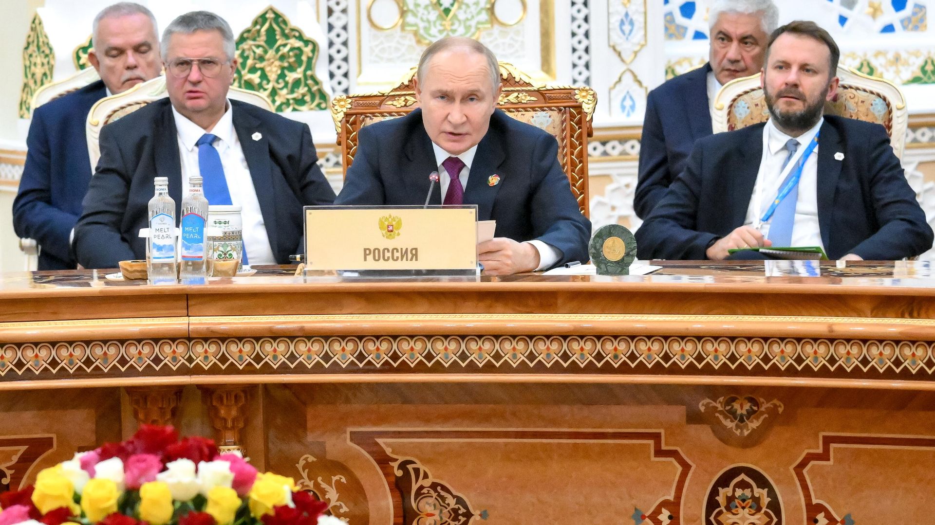 Путин принял участие в саммите Россия- Центральная Азия.